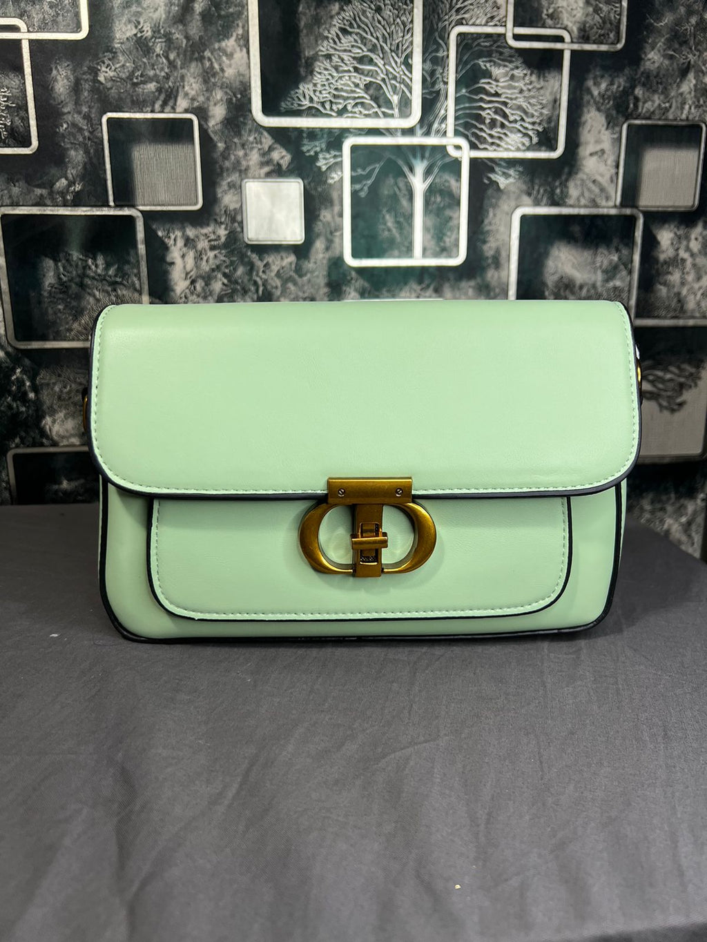 Emerald Grace Crossbody