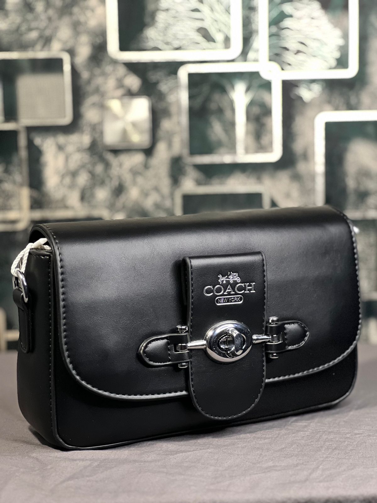 Prestige Noir Crossbody